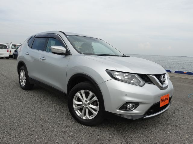 NISSAN X-TRAIL  2016/8