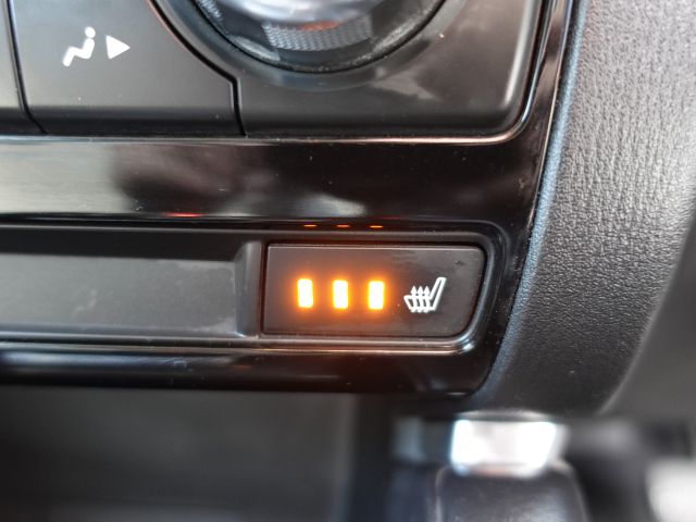 4675121