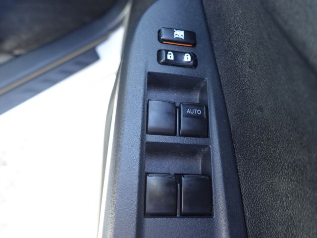 4687813