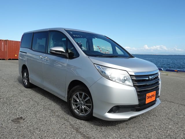 TOYOTA NOAH X 2016/7