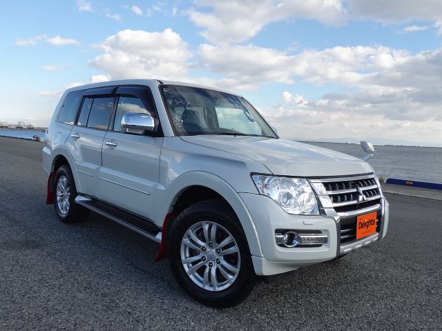 MITSUBISHI PAJERO LONG SUPER ECCEED 2017/4