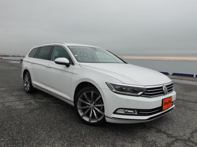 VOLKSWAGEN PASSAT VARIANT TSI HIGHLINE  2017/6