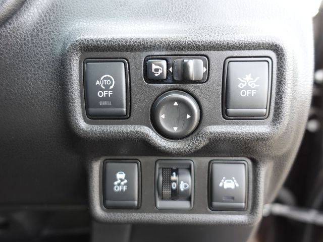 4736218