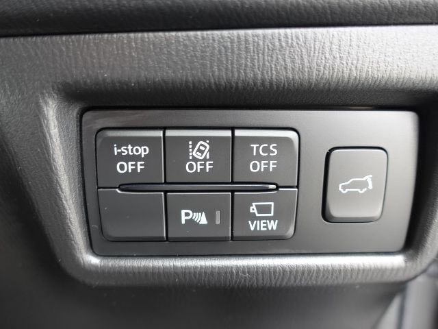4738323
