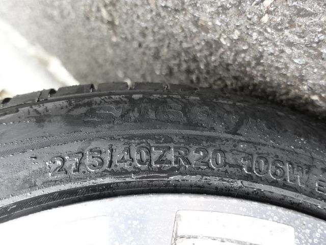 4742528