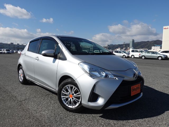 TOYOTA VITZ F 2017/5