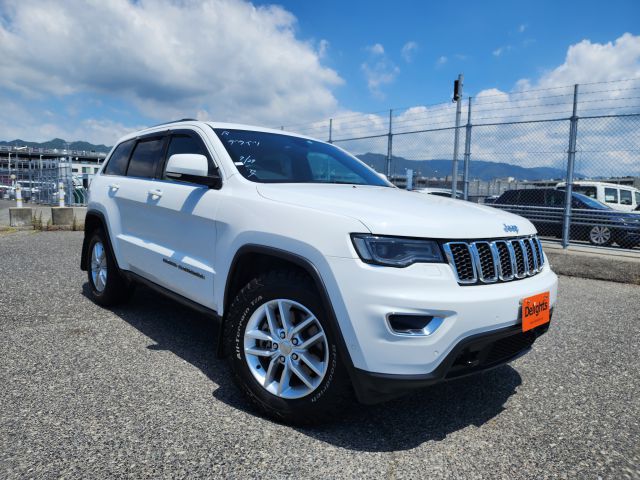 JEEP GRAND CHEROKEE LAREDO 2017/12