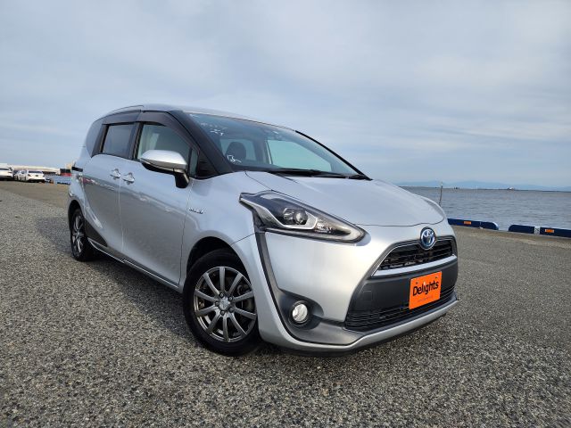 TOYOTA SIENTA HYBRID G CUERO 2017/12