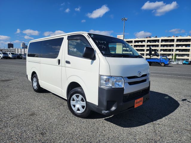 TOYOTA HIACE VAN LONG DX 2017/10