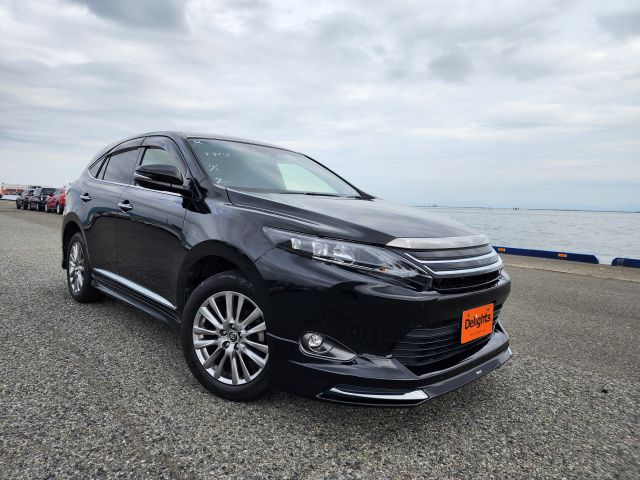 TOYOTA HARRIER PREMIUM 2017/2