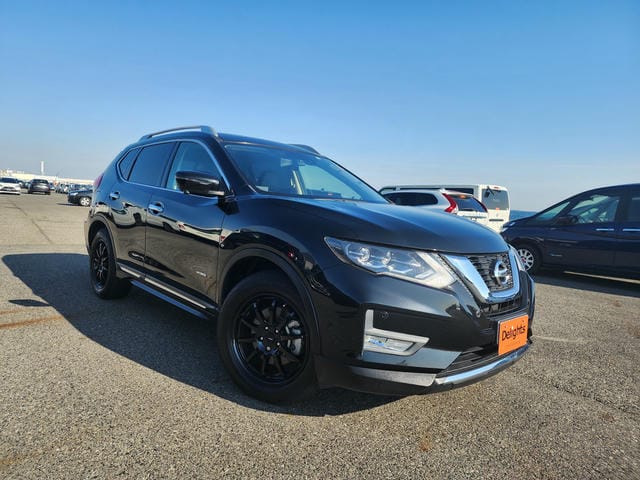 NISSAN X-TRAIL 20X HYBRID SUNROOF 2017/6