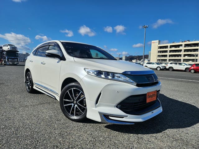 TOYOTA HARRIER PREMIUM 2018/1