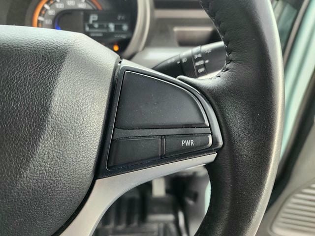 4869818