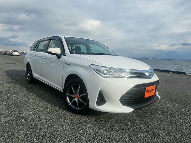 TOYOTA COROLLA FIELDER HYBRID  2018/6