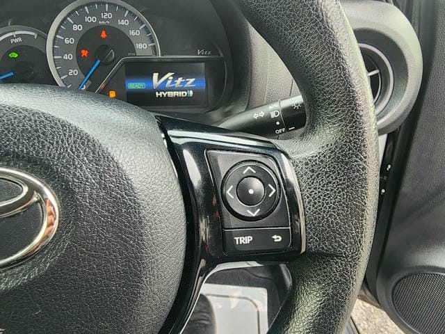 4889718