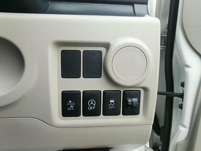 4891917