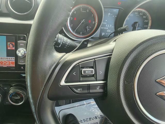 4892218