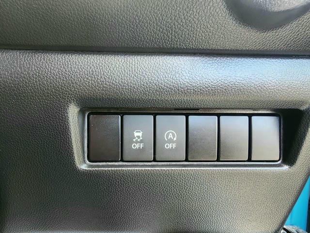 4892219