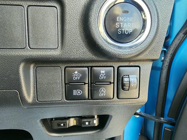 4896620