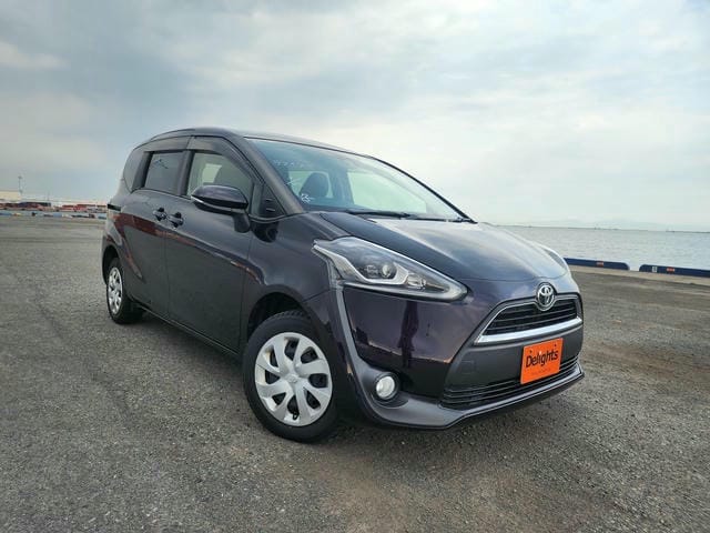 TOYOTA SIENTA G CUERO 2018/2