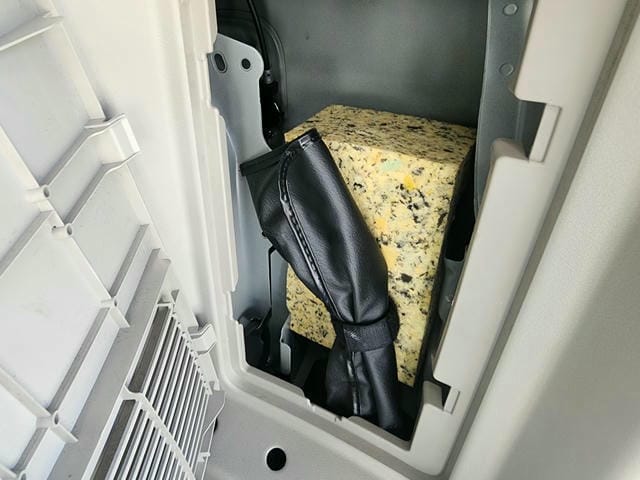 4907714