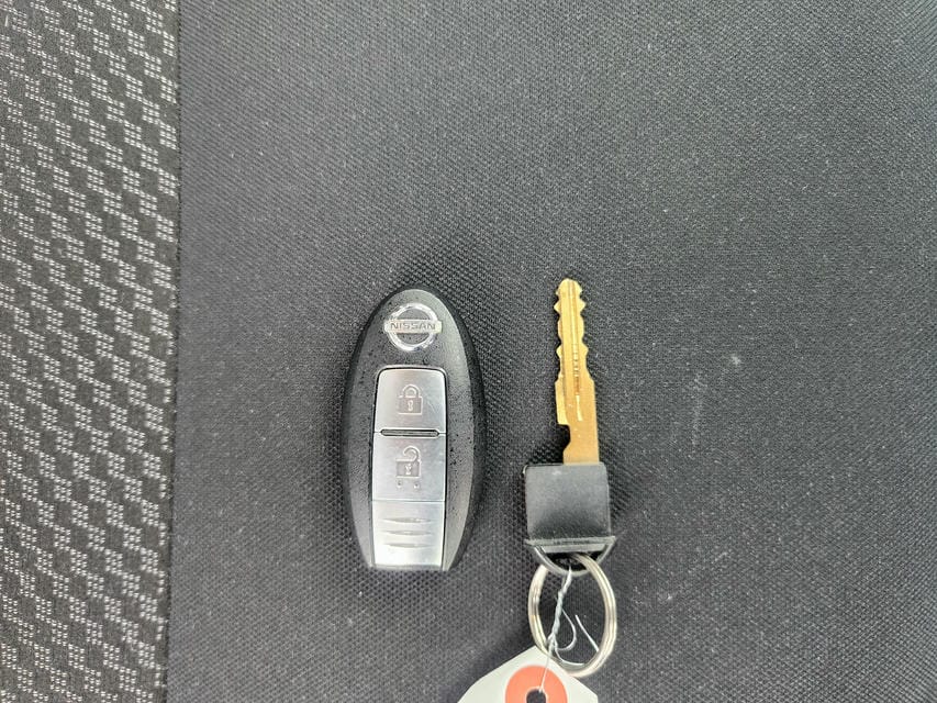 4907916