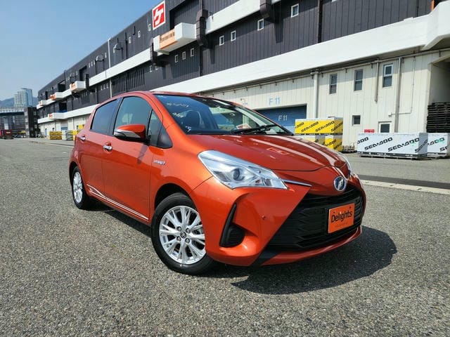 TOYOTA VITZ HYBRID U 2018/7
