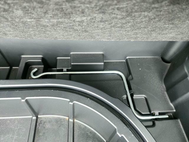 4910713
