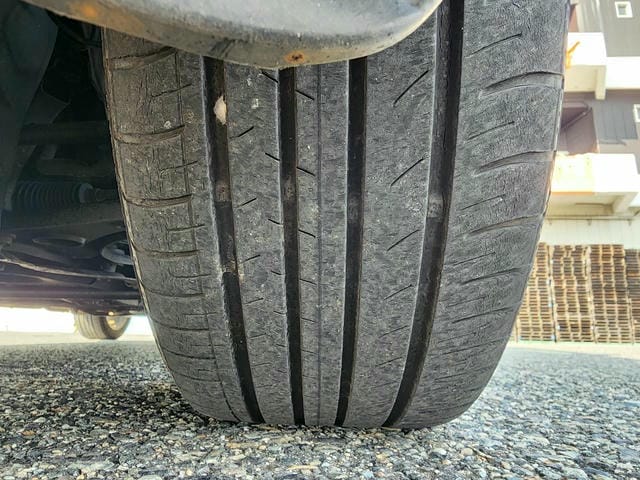 4911123