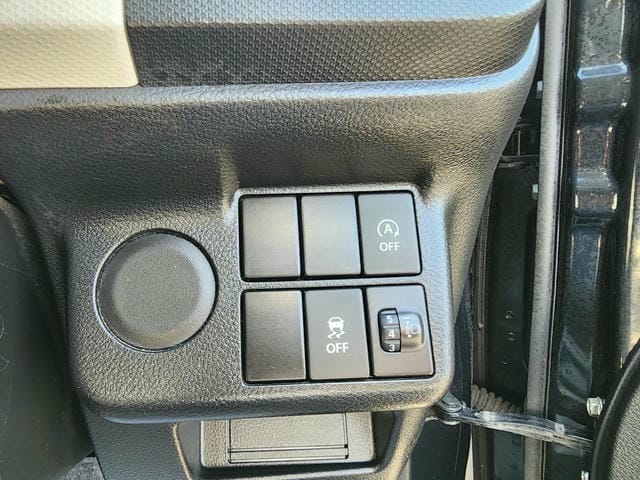 4911518