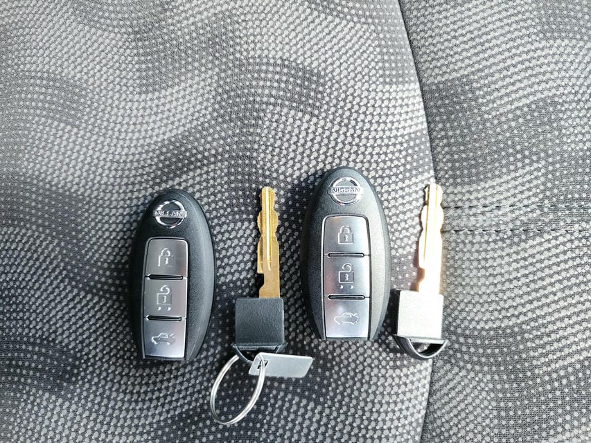 4911616