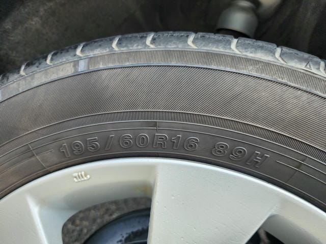 4911620