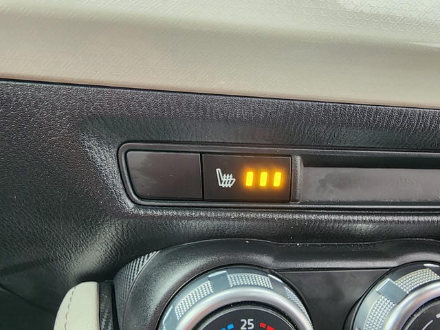 4912021