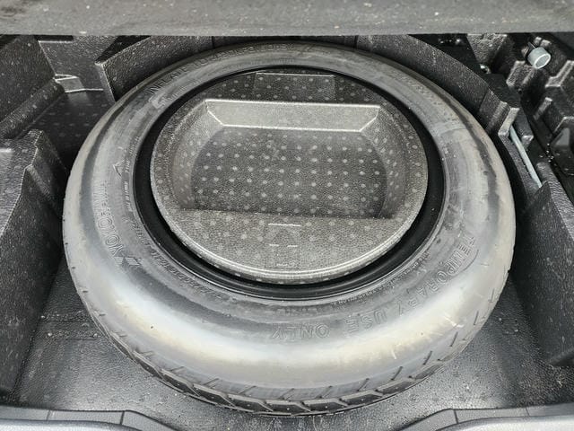 4912313