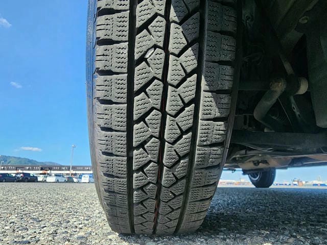 4913121