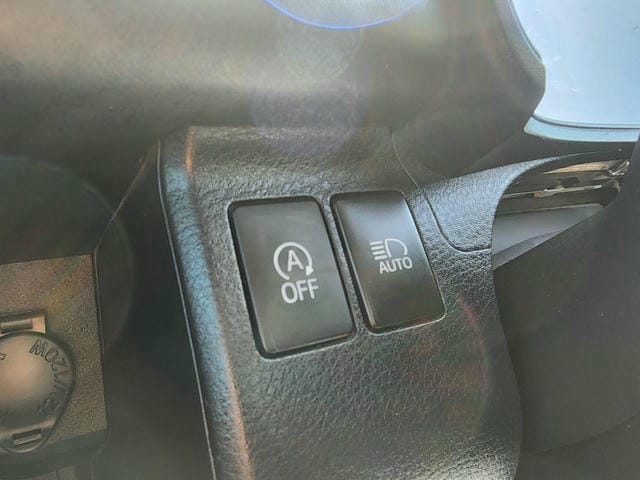 4913418