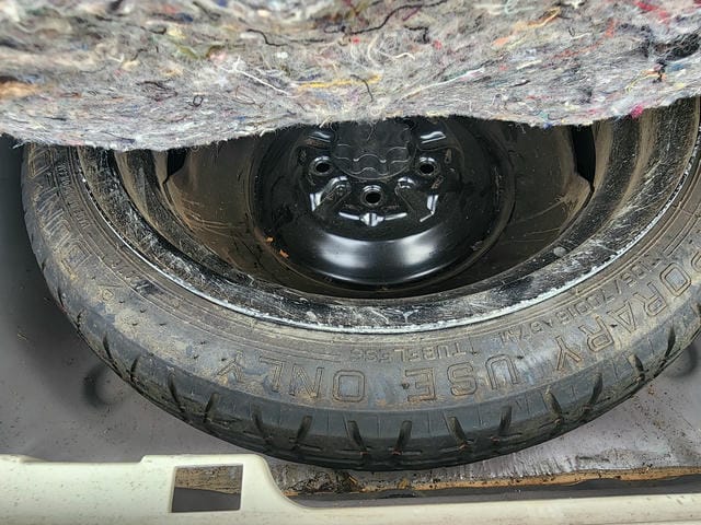 4913715