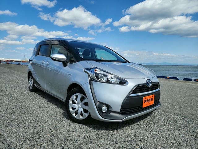 TOYOTA SIENTA HYBRID G 2018/5