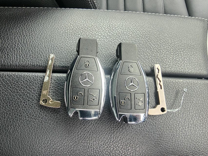 4914919