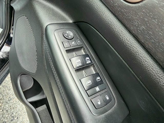 4916415
