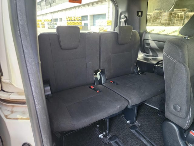 4917712