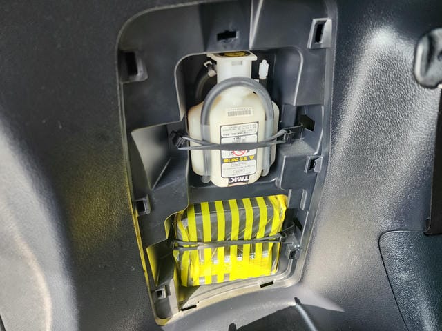 4917715
