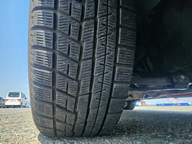 4918323