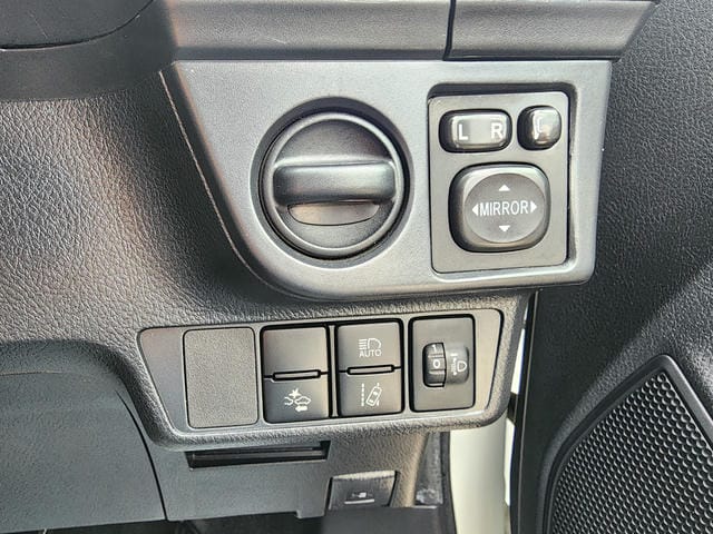 4918519