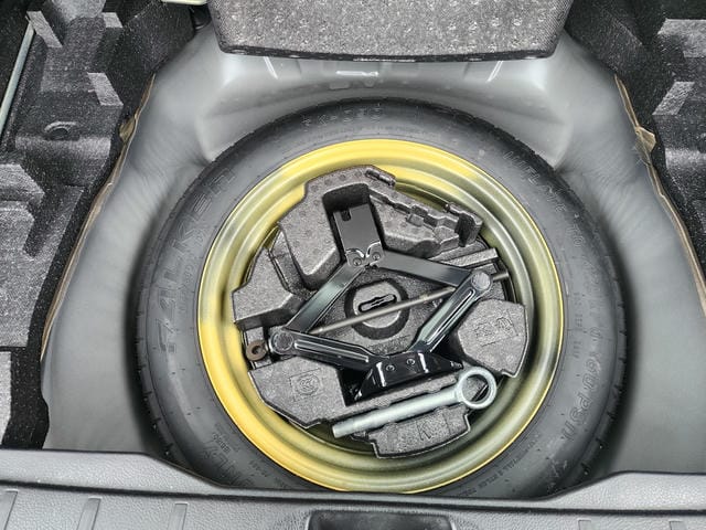 4919616