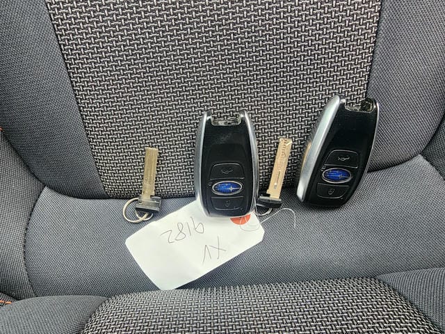 4921733