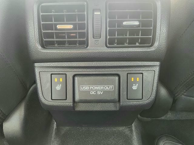 4922110