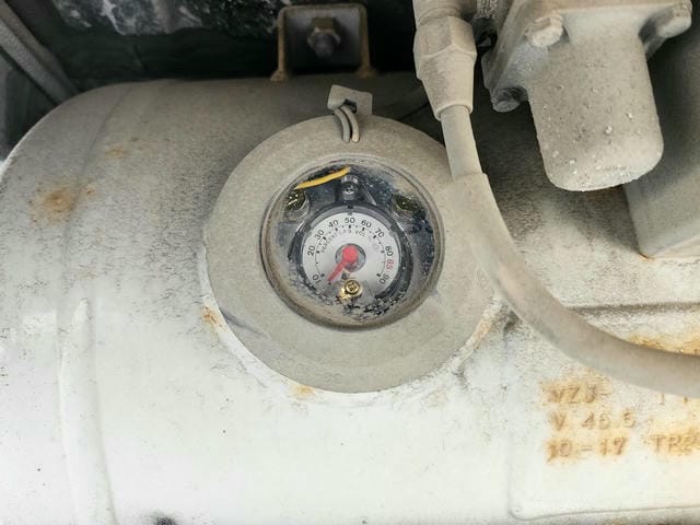 4923316