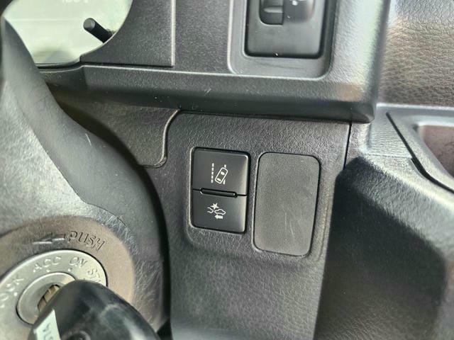 4923319