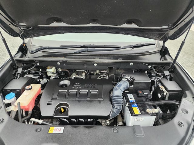 4924437